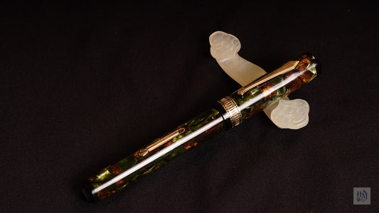 Waterman's Patrician, Moss Agate Celluloid GPT, #8 14k Patrician Nib