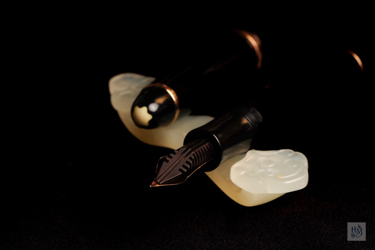 Montblanc 146 1955-1960, Black Celluloid GPT, #6 14C F Nib