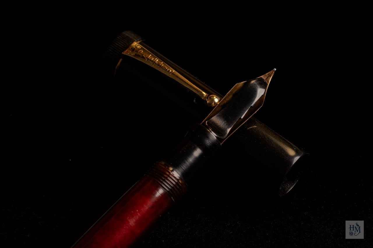 Parker Jack-Knife 28, BHR & Red Bakelite, #8 14k Lucky Curve Flex Nib