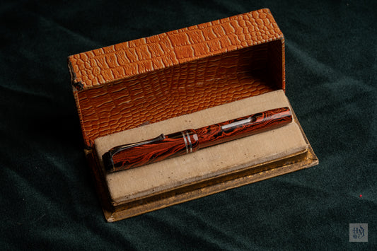 Unic Pocket Lever-Filler NPT, French Mottled Ebonite, 18ct Semi-Brush Nib