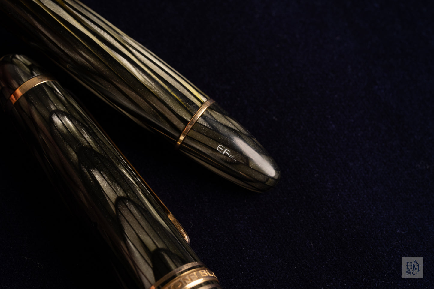 Montblanc 146 1952, Grey Striated Celluloid GPT, #6 14C Bi-Tone EF Nib