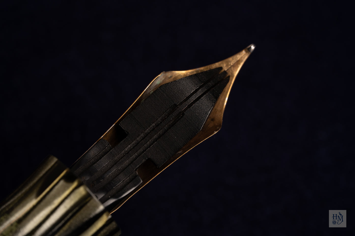 Montblanc 146 1952, Grey Striated Celluloid GPT, #6 14C Bi-Tone EF Nib