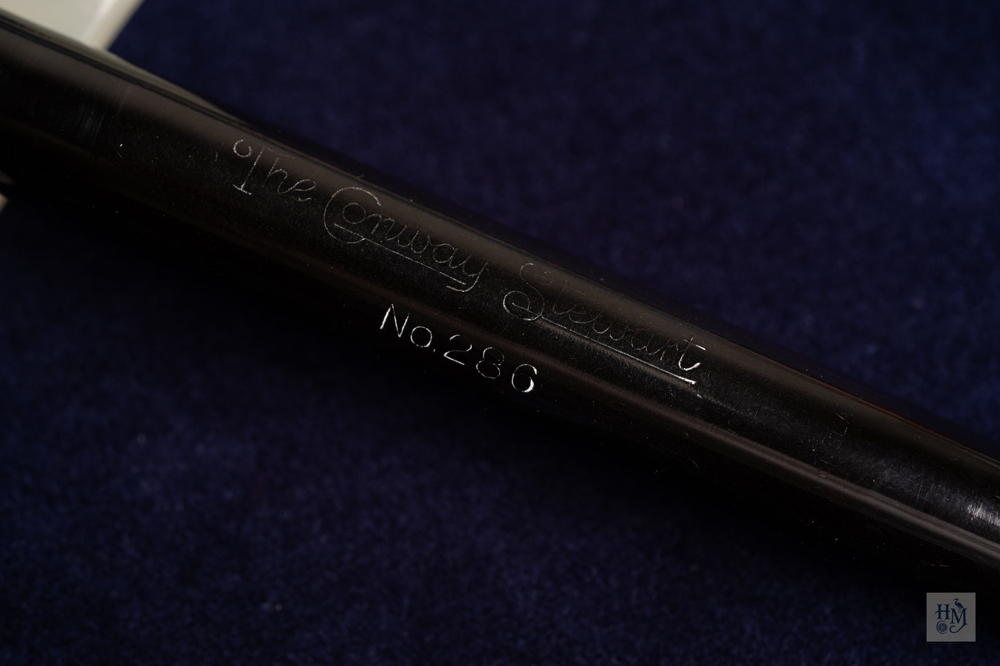 Conway Stewart 286, Black Celluloid GPT, #4 14k Flex