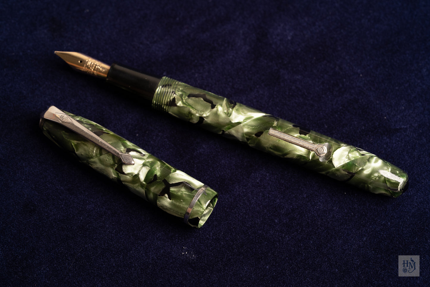 Conway Stewart 75, Green Marble Celluloid NPT, #3 14k Flex