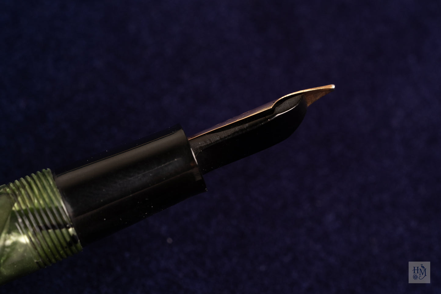 Conway Stewart 75, Green Marble Celluloid NPT, #3 14k Flex