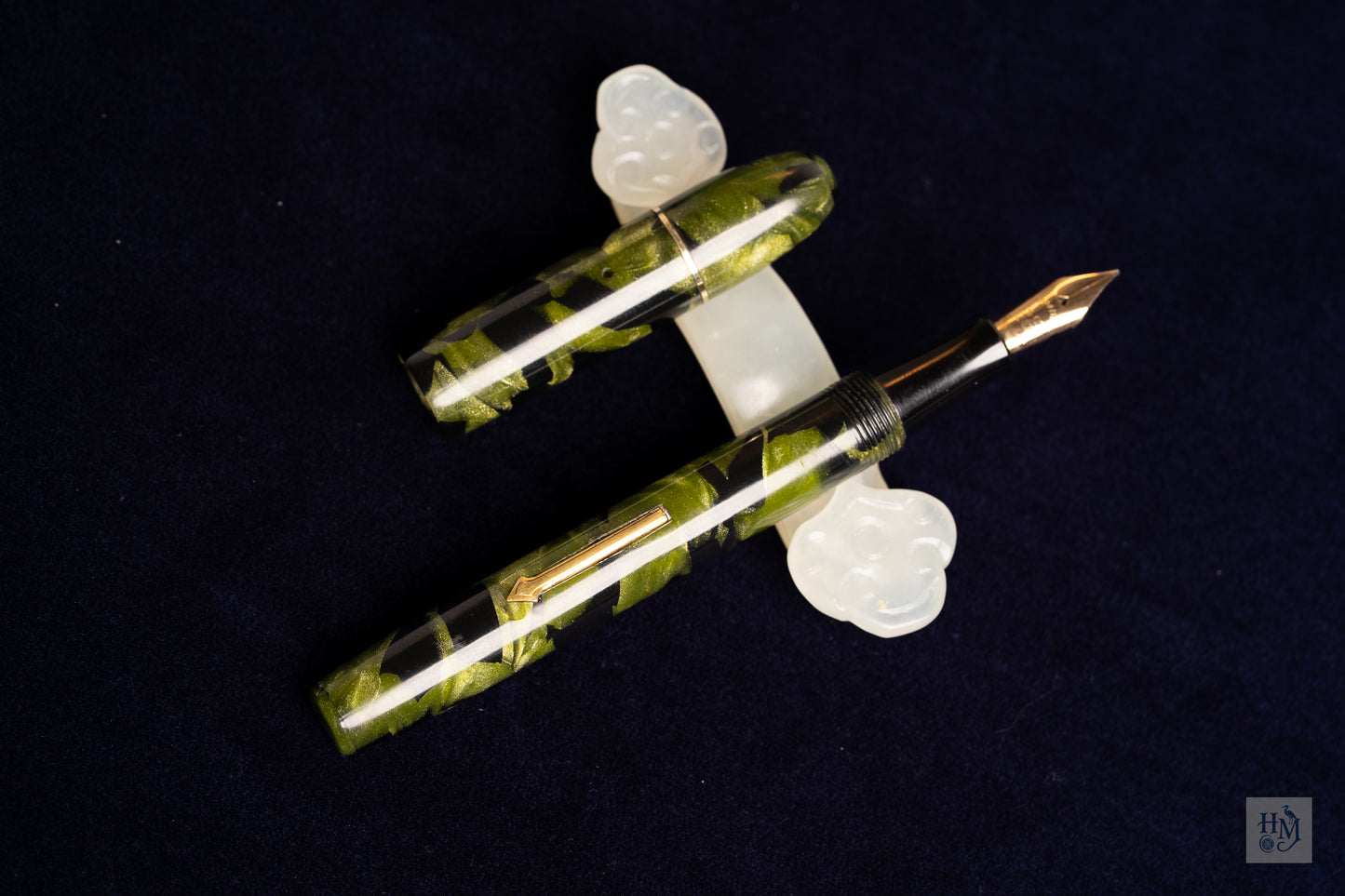 Wyvern No. 5 Short, Green Marble Celluloid GPT, #2 14k Flex