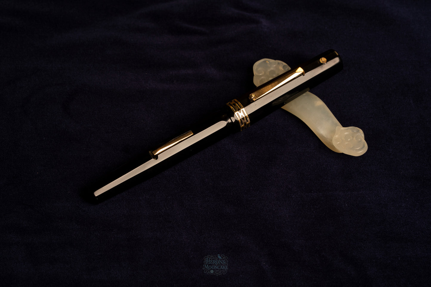 Wahl Eversharp Doric Oversized, Black Celluloid GPT,  #10 Adjustable 14k Gold Nib