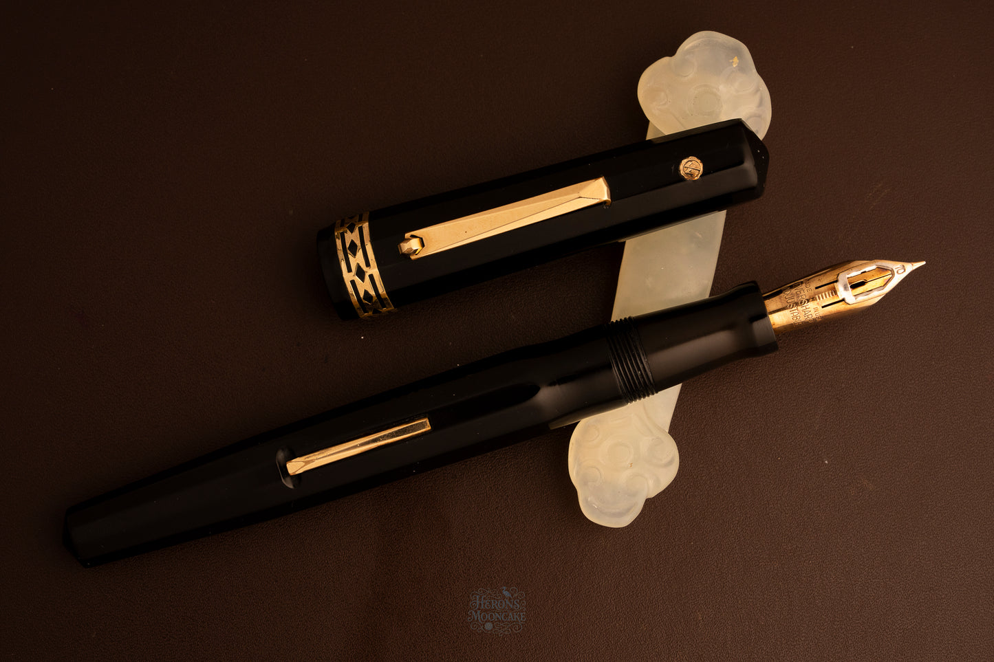 Wahl Eversharp Doric Oversized, Black Celluloid GPT,  #10 Adjustable 14k Gold Nib