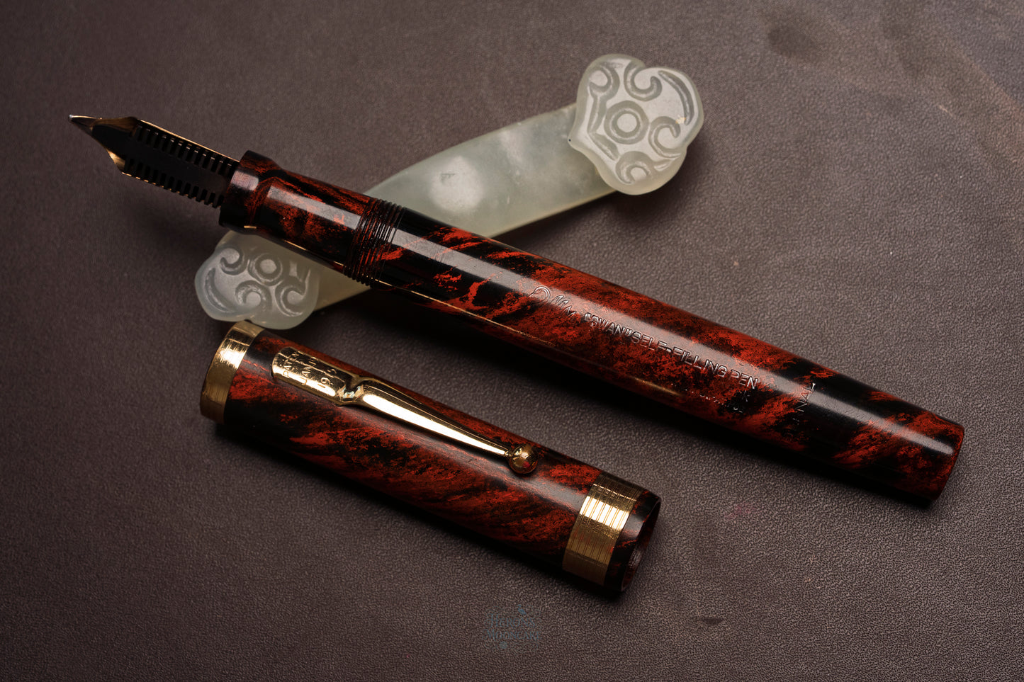 Mabie Todd Swan Eternal 46 | Mottled Ebonite GPT NY | #6 14ct ENG Nib