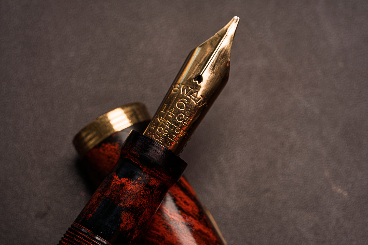 Mabie Todd Swan Eternal 46 | Mottled Ebonite GPT NY | #6 14ct ENG Nib