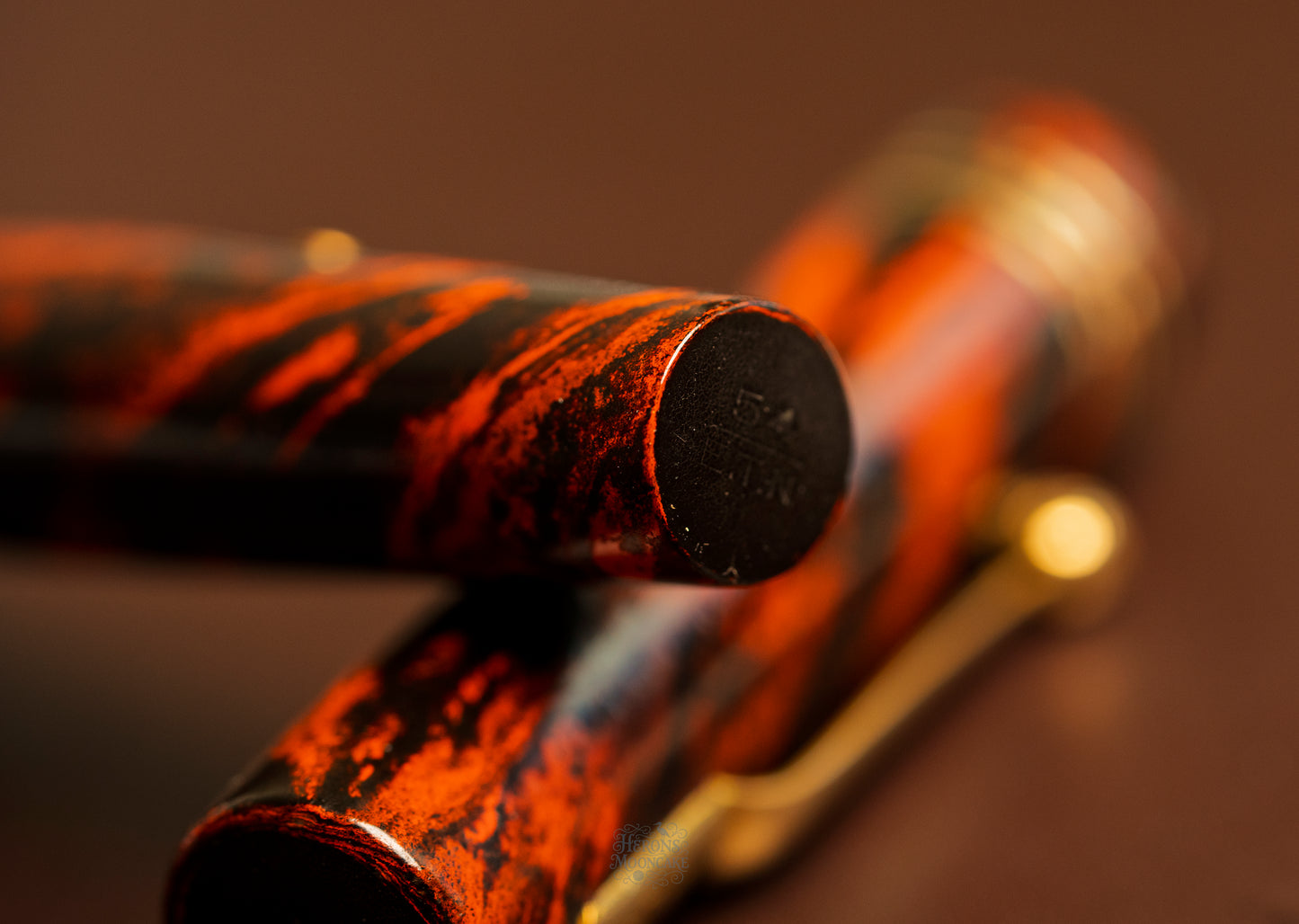 Mabie Todd Swan Eternal 54, Mottled GPT, Eternal #4 14ct ENG nib