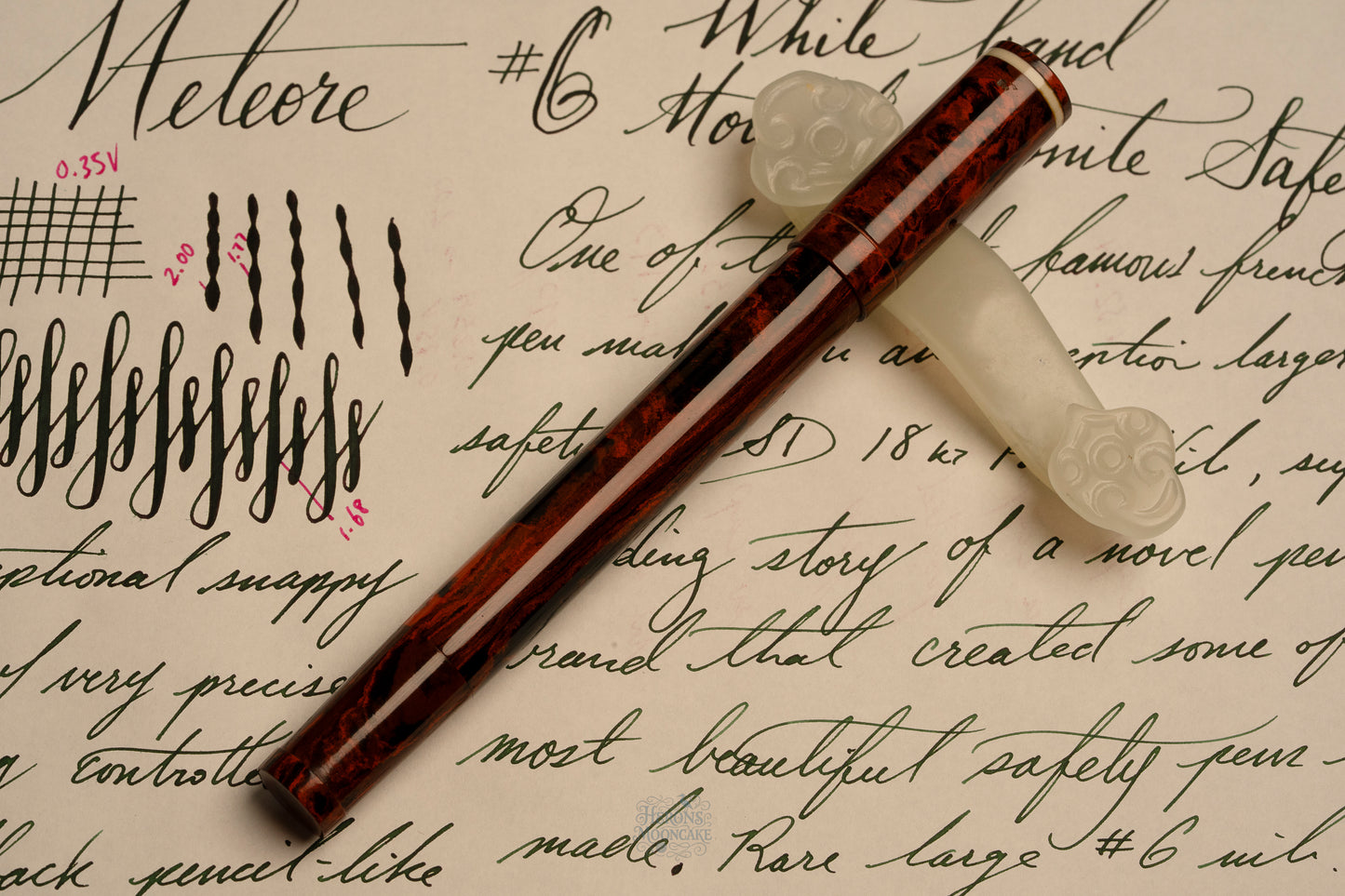 Météore | 60 Safety | Mottled Ebonite | 18ct #6 Artist Nib
