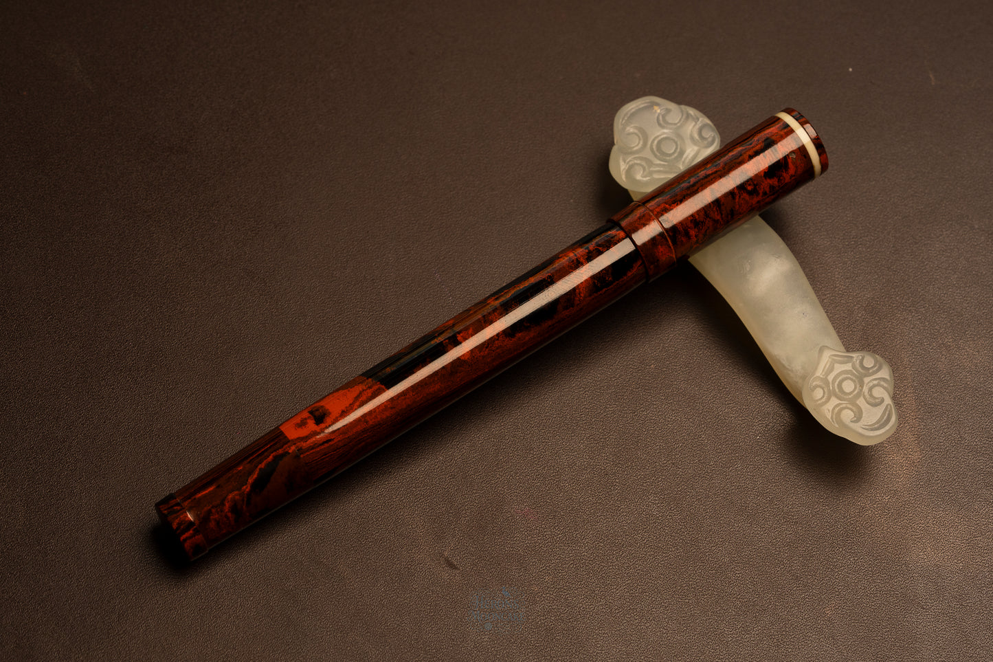Météore | 60 Safety | Mottled Ebonite | 18ct #6 Artist Nib