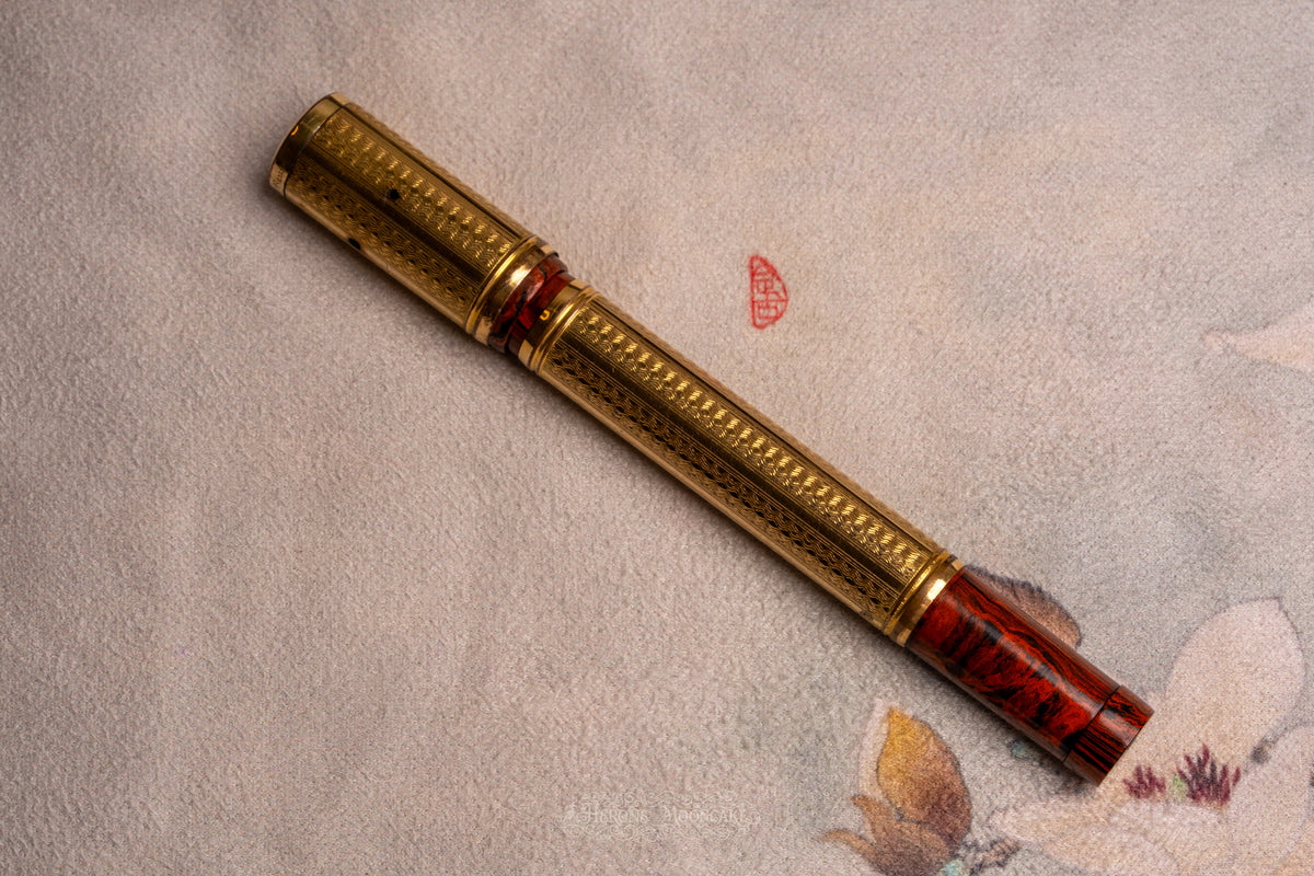 Unic | 1 Safety | Red Mottled French Ebonite, GF Waves Guilloché Overlay | 18ct #2 Flex