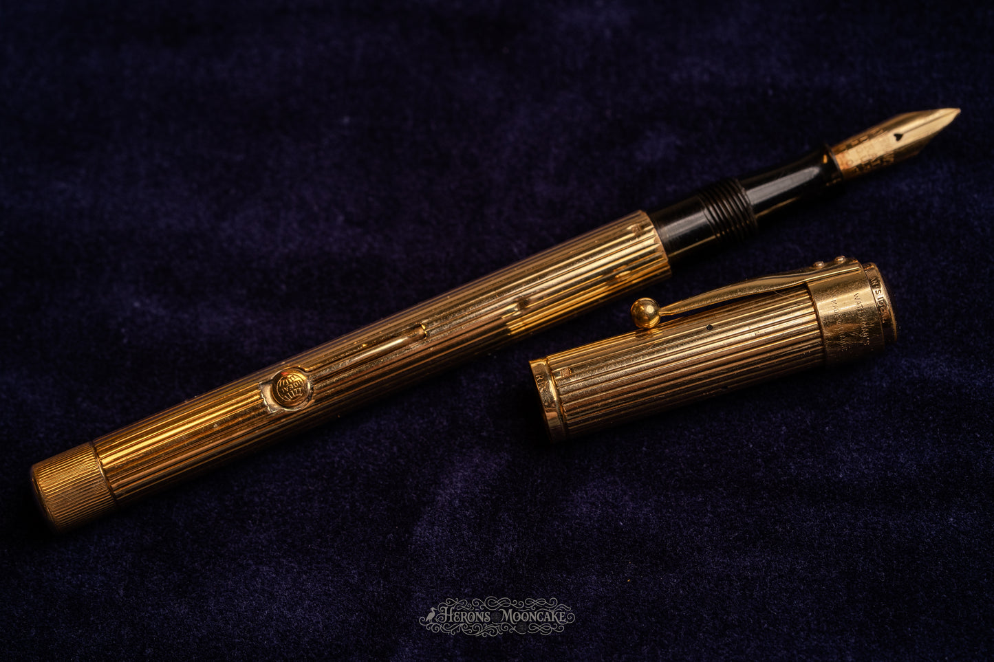 Waterman's | 0552½ | 9k Gold Plate Côté Droit (Ribbed) Overlay | #2 Flex
