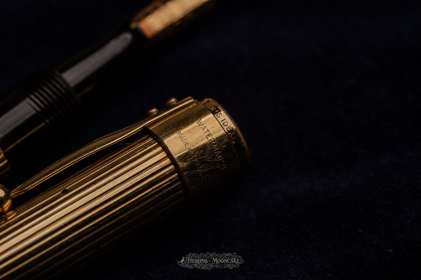 Waterman's | 0552½ | 9k Gold Plate Côté Droit (Ribbed) Overlay | #2 Flex