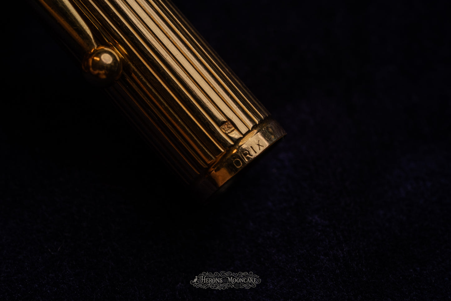 Waterman's | 0552½ | 9k Gold Plate Côté Droit (Ribbed) Overlay | #2 Flex