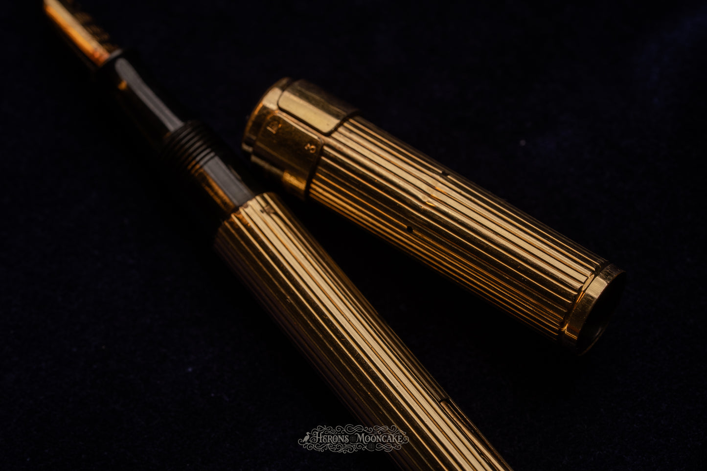 Waterman's | 0552½ | 9k Gold Plate Côté Droit (Ribbed) Overlay | #2 Flex