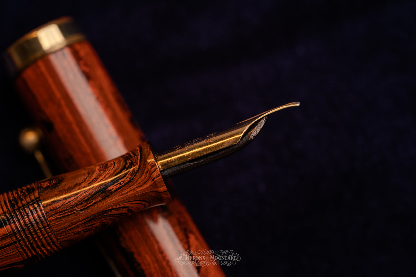 Waterman's | 55 | Red Mottled Woodgrain | #5 Flex