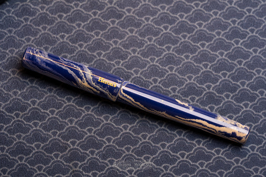 Heron's Hollow | Mistress | Mottled Lapis Ivory | #5 Waterman Stub