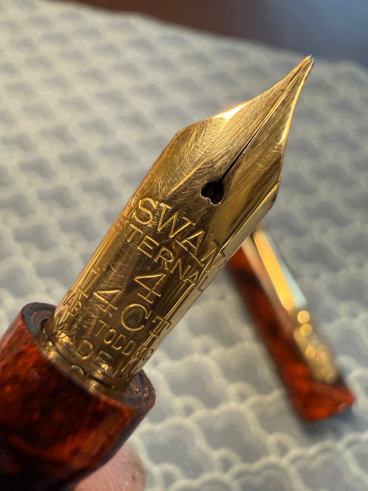 Mabie Todd Swan Eternal 54, Mottled GPT, Eternal #4 14ct ENG nib