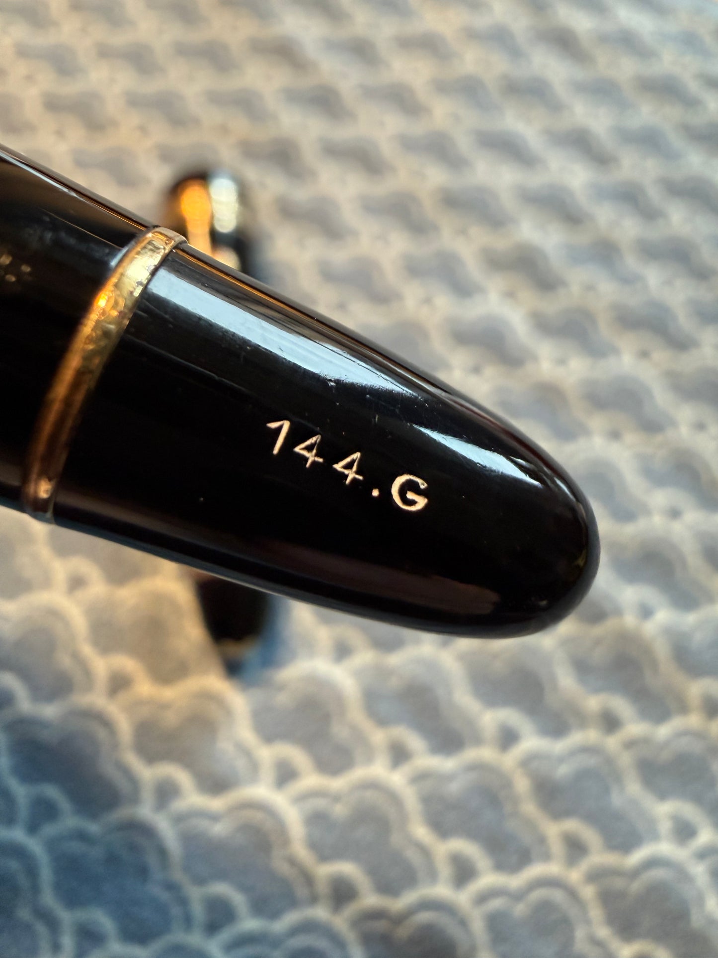 Montblanc 144G, Black Celluloid GPT, #4 14c Flex OB