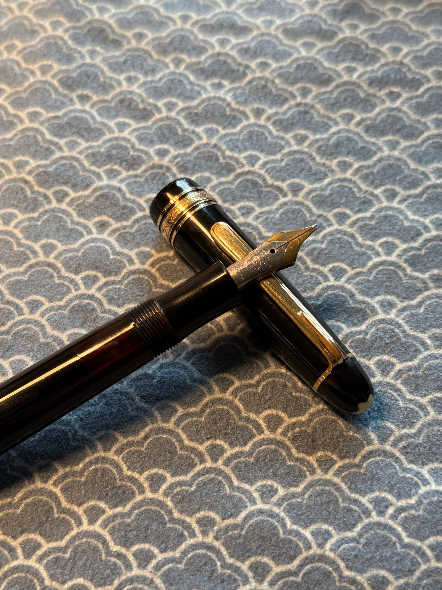 Montblanc 144G, Black Celluloid GPT, #4 14c Flex OB