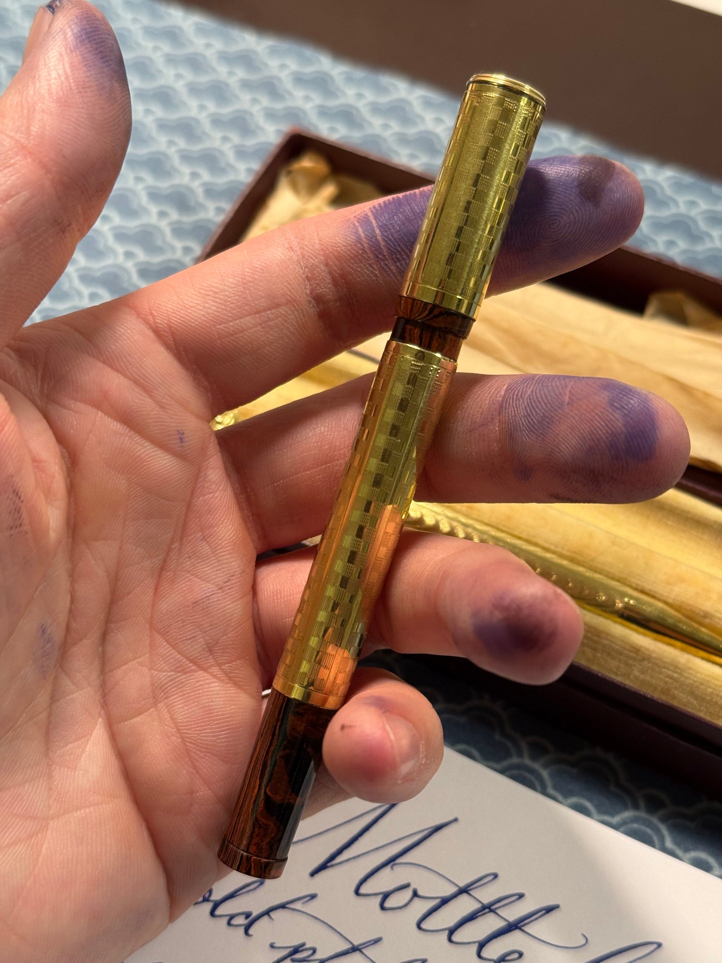 Unic Safety Boxed Pen & Pencil Set, Mottled Gold "Checkerboard" Overlay, #2 18ct Warranted Nib