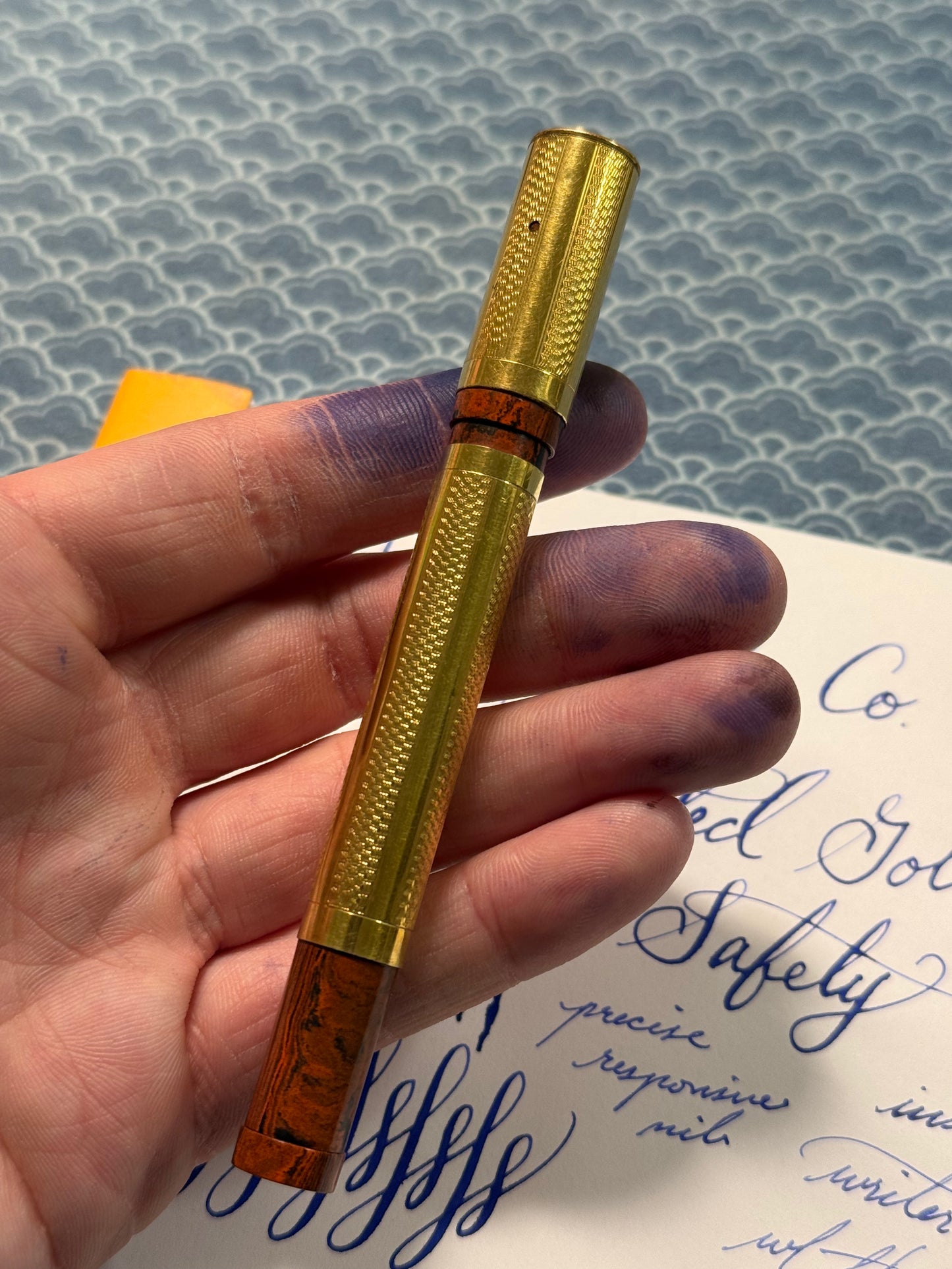 Unic 17 Safety, Mottled Gold "Waves" Overlay, #2 14ct Utility Pen Co. Nib