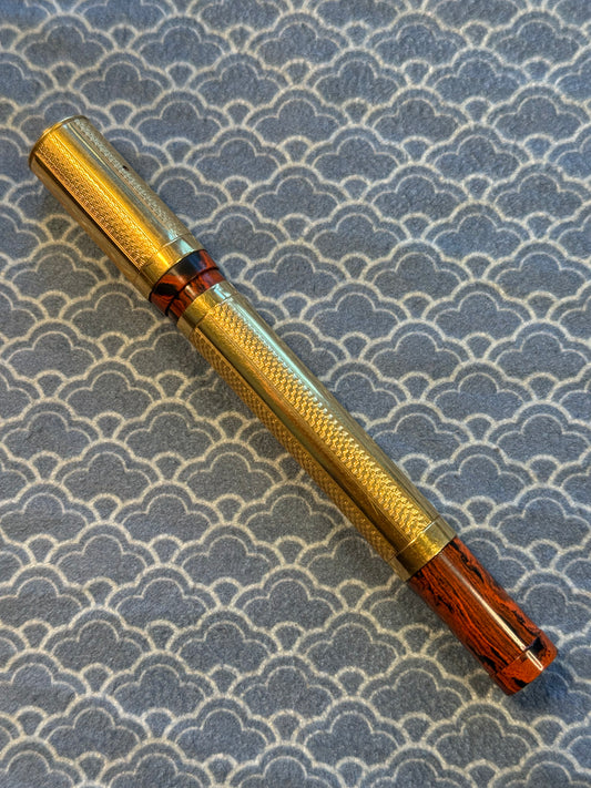 Unic 17 Safety, Mottled Gold "Waves" Overlay, #2 14ct Utility Pen Co. Nib