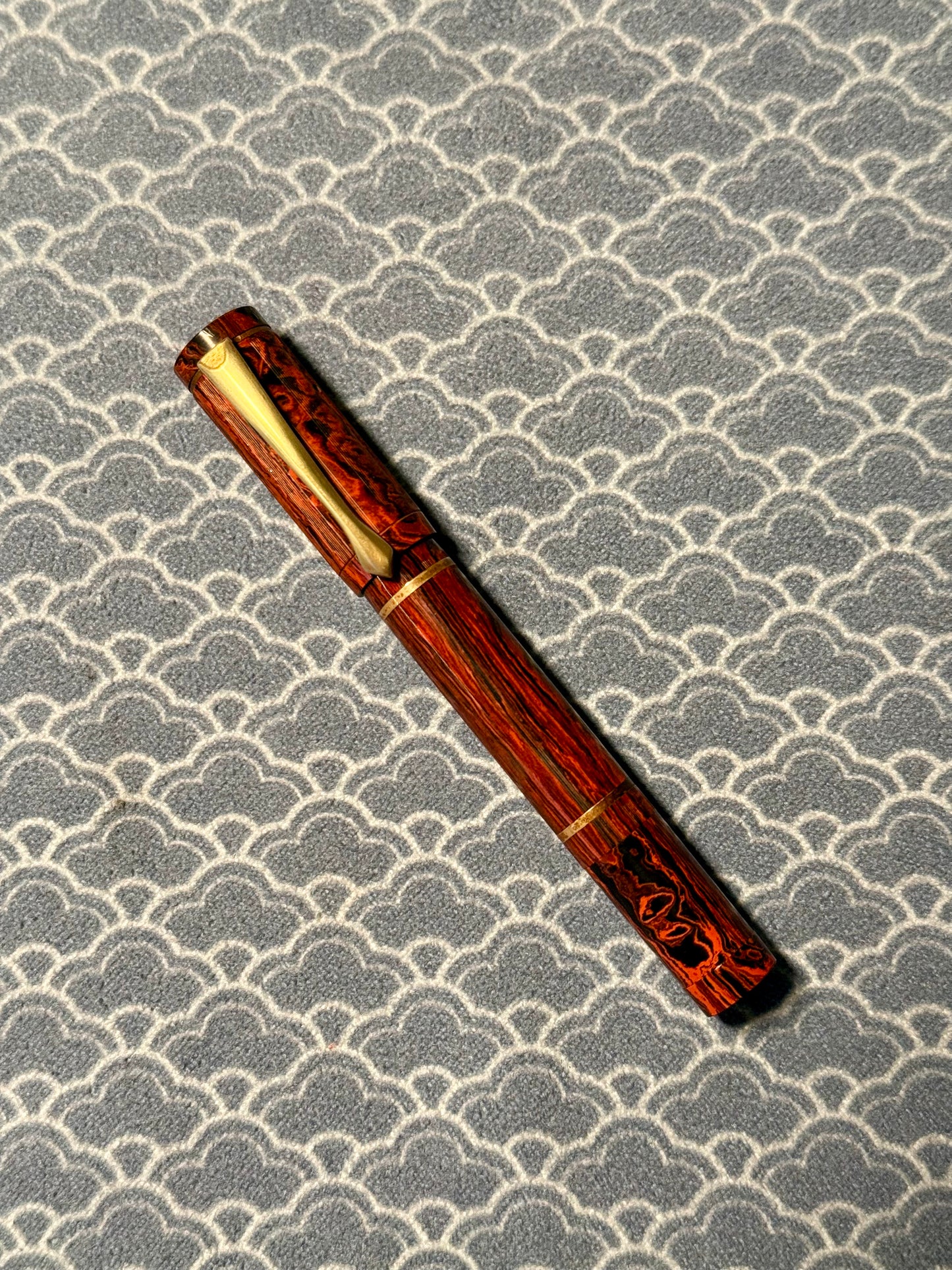 Bayard Baby Safety, Sheraton Chased Mottled Ebonite GPT, #2 18kt Bayard Nib