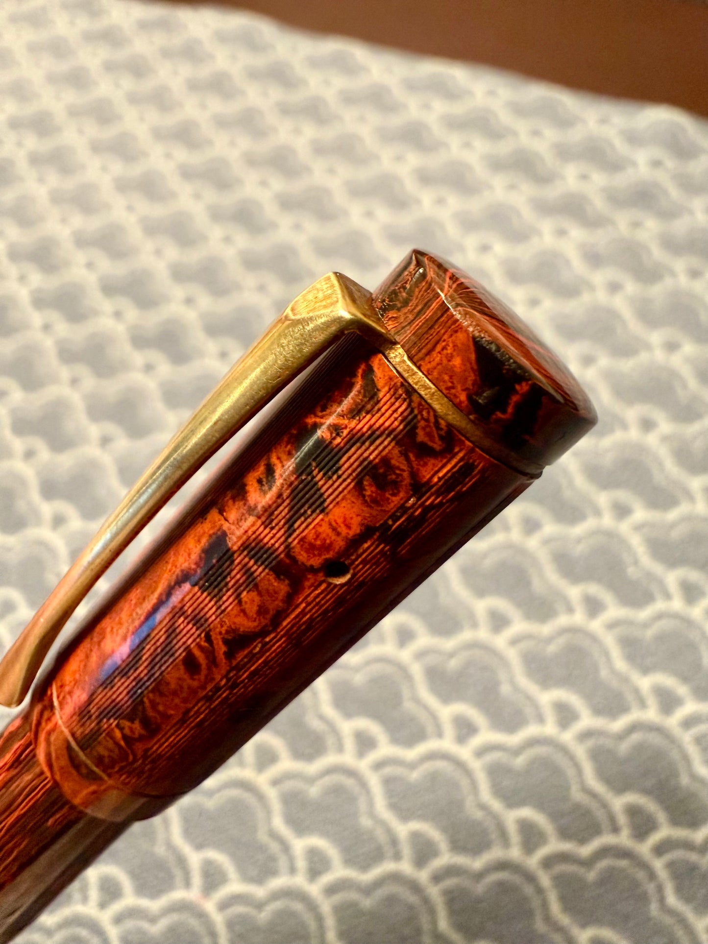 Bayard Baby Safety, Sheraton Chased Mottled Ebonite GPT, #2 18kt Bayard Nib