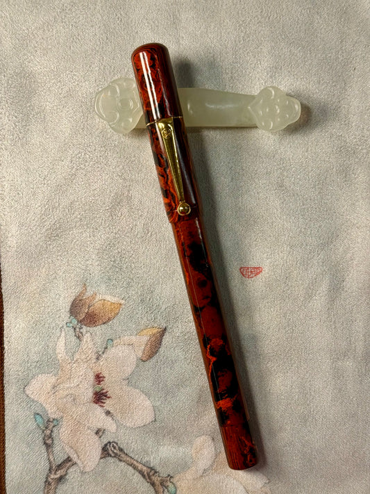 Onoto Mammoth 1800, Mottled Ebonite GPT, #8 18ct Soft Manifold Nib